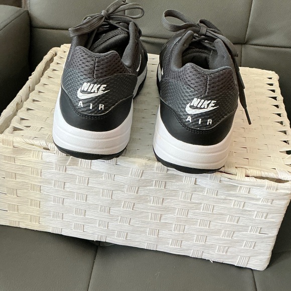 Hoka Men's Black Athletic Running Shoes - Picture 3 of 7